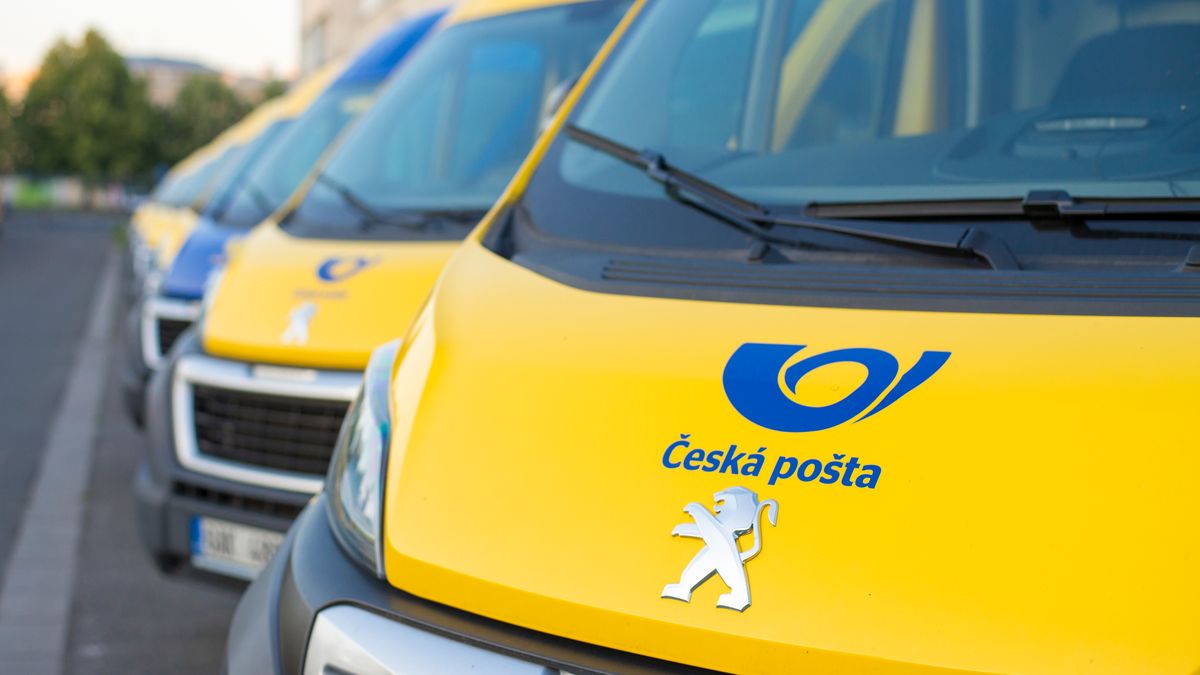 Česká pošta propustí stovky úředníků a manažerů. Chce ušetřit půl miliardy